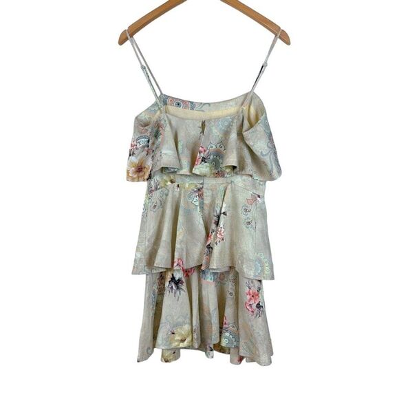 NWT Elliatt Faro Tiered Linen Mini Dress - Picture 6 of 6